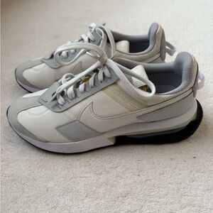 Nike Air Max Pre Day Runners